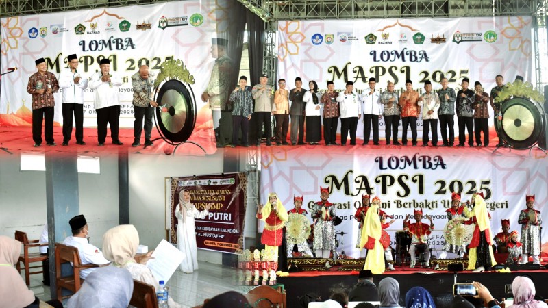 Kepala Disdikbud Kendal Membuka Lomba MAPSI Jenjang SMP Tahun 2025