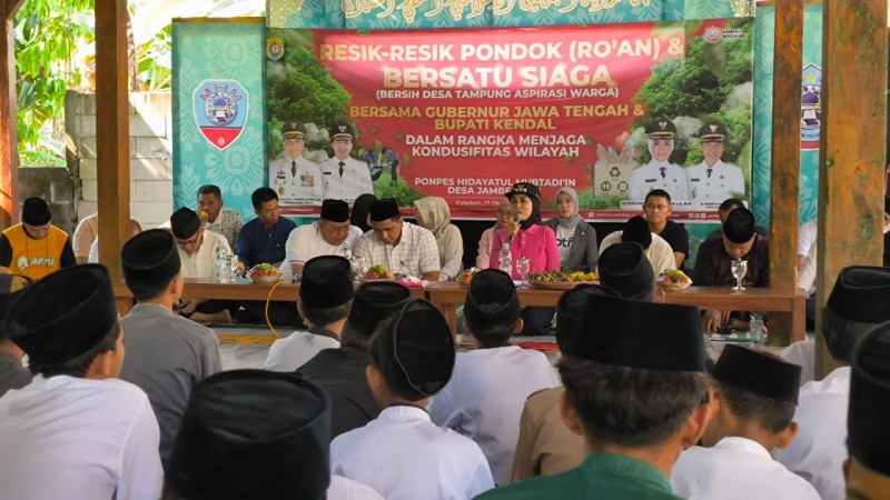 Bersama Wagub, Pemkab Kendal Laksanakan Bersatu Siaga di Ponpes