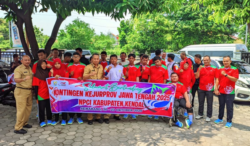 Kepala Disporapar Kendal Lepas Kontingen NPCI Bertanding di Kejurprov 2025