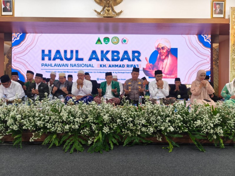 Teladani Perjuangan KH. Ahmad Rifa%u2019i sebagai Pahlawan Nasional dari Kendal