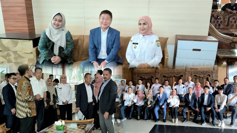 Wali Kota Sue Machi Jepang Kunjungi Polifurneka Kawasan Industri Kendal