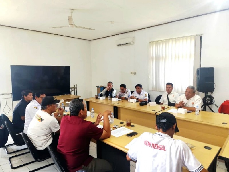 Diskominfo Kendal Hadiri Rakor dengan KONI Bahas Porprov XVII 2026