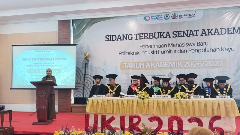 PKKMB Polifurneka Kendal, Bupati Tekankan Potensi dan Masa Depan Industri