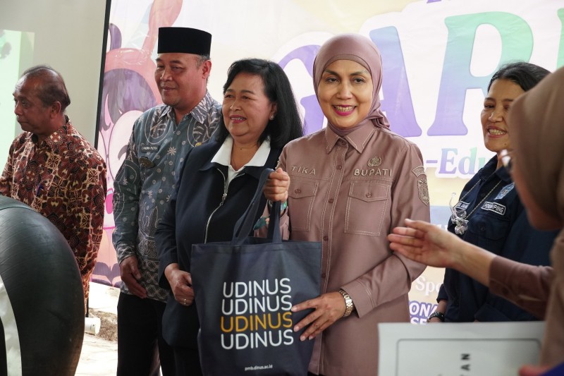 Bupati Kendal Launching Wisata Tubing Genting, Perkuat Promosi Digital