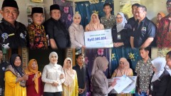 Serahkan Santunan JKM, Bupati Kendal Tingkatkan Perlindungan Sosial